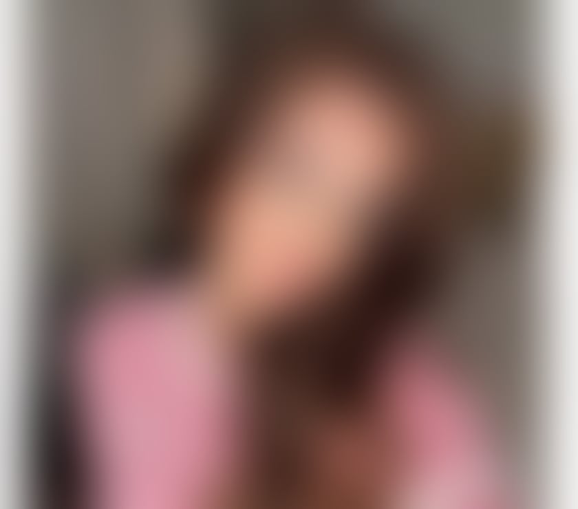 Photos for Young Busty Petite🍭LIVE VERIFY before calls🇬🇧🐰