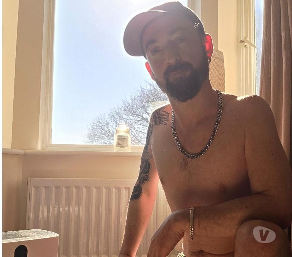 Gay massage Bristol Easton - Bristol - Photos for Welsh is on the menu!