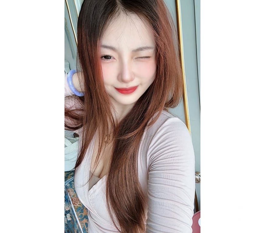 Escorts Hull Hull City Centre - Hull - Photos for HU1 Korea 💃Best Escort Massage Service💥