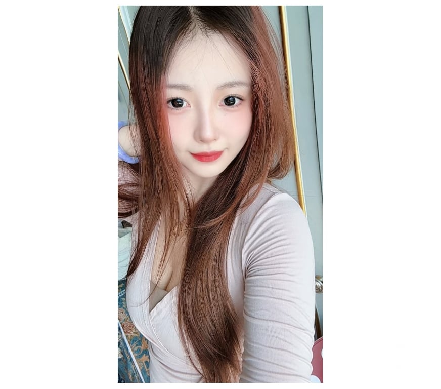 Escorts Hull Hull City Centre - Hull - Photos for HU1 Korea 💃Best Escort Massage Service💥