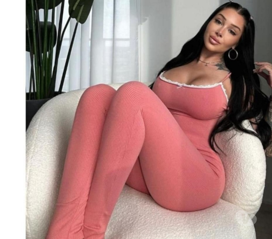 Escorts West Midlands Sandwell - Photos for Hi im Andra party girl new in town🥰😘😘