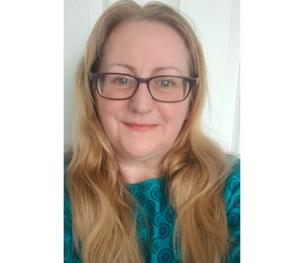 Photos for £10 CLOTHED WATCH YOU LIVE VIDEO CALL. CLICK WEBSITE LINK!!