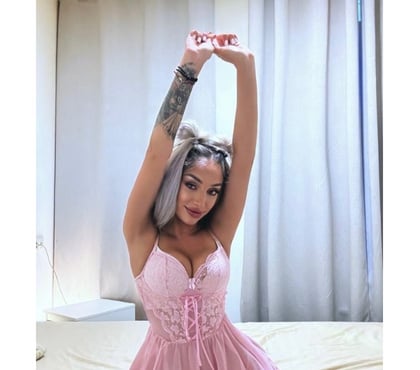 Photos for 😍Partygirl🥳 New here * OUTCAL*