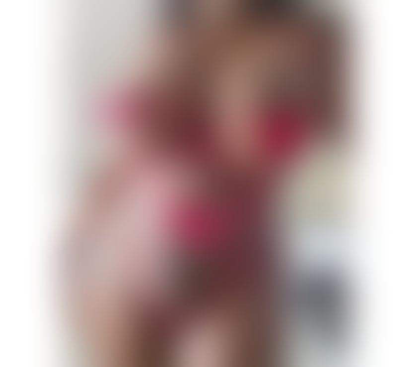 Escorts East London Canary Wharf Station - East London - Photos for CURVY Ebony 🍫 E14 UNFORGETTABLE GF EXPERIENCE