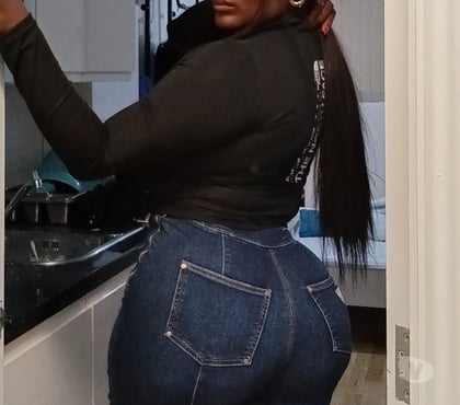 Escorts and Massages Canary Wharf Station East London - Photos for Ebony 🍫 PARTY GIRL E14 NO GAG REFLEX