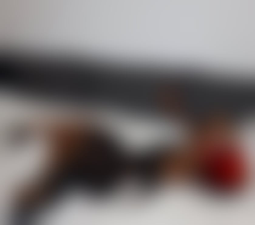 Escorts South East London Woolwich - South East London - Photos for Sexy Petite💦🍆