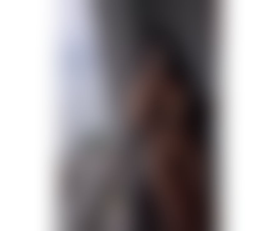 Escorts East London Commercial Road - East London - Photos for British🇬🇧Mia Khan💋 mirrored walls 👀ceilings 😈