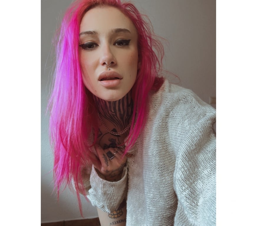 Adult Entertainment Central London London Bridge Station - Central London - Photos for MIA ❤️‍🔥 TATTOO MODEL ❤️‍🔥 7403690633