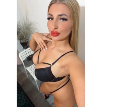  Escorts & Erotic Massage Brentwood Station Brentwood - Photos for HORNY BLONDE 💞🔥 QUALITY SERVICE ✅NO RUSH✅