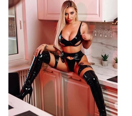  Escorts & Erotic Massage Brentwood Station Brentwood - Photos for SOPHIE❤️STUNNING BABE 💖OutCall☎️
