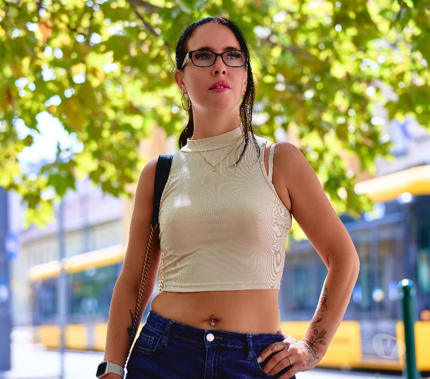 Adult Entertainment Merseyside Liverpool - Photos for Luscious Lips Lucy