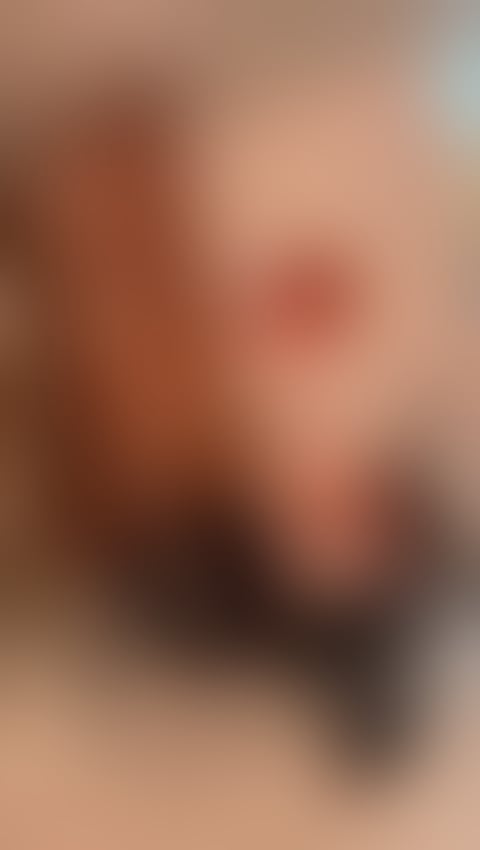 Escorts East London Canary Wharf - DLR Station - East London - 