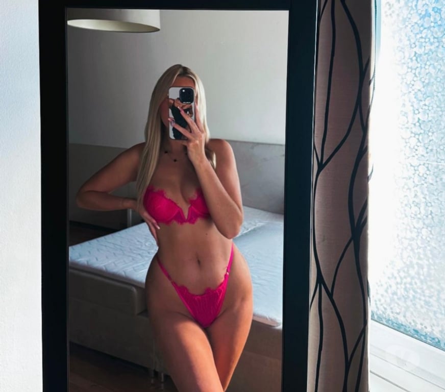 Escorts West Midlands Birmingham - Photos for I'm Olivia 😊 kissing incl. WhasApp for videos x