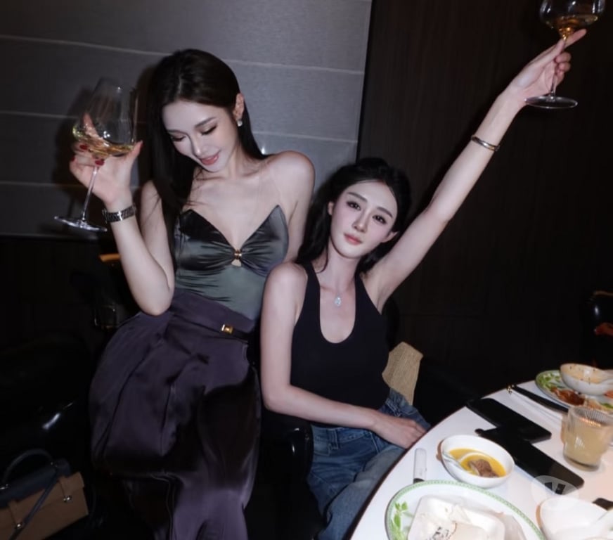 Escorts Bristol Bristol City Centre - Bristol - Photos for ❤️‍🔥New Duo Cute Girls Full Escort Service