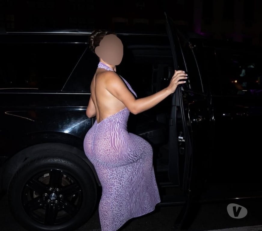 Escorts West London Hillingdon - Photos for Yasmeena Curvy & Fun Companion