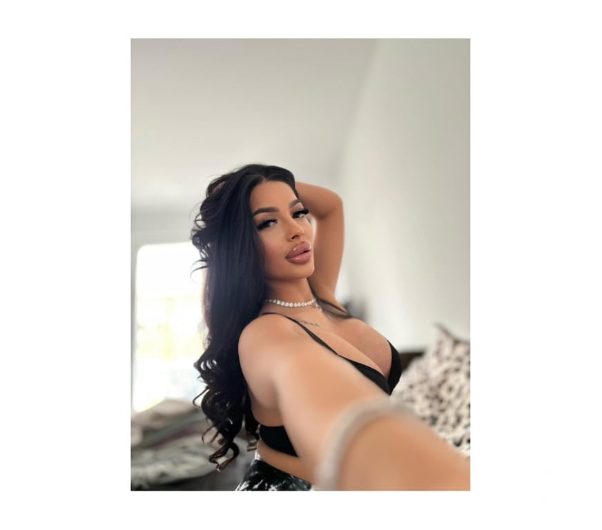 Escorts South East London Dulwich - South East London - Photos for ⭐️Sofia⭐️Your Curvy women is the best companion