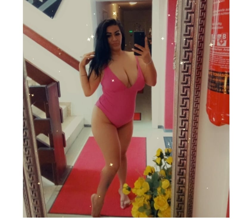 Escorts West Yorkshire Leeds - Photos for New in Town best services 🔥🔥🔥
