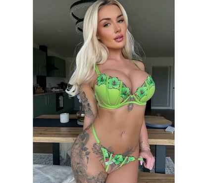  Escorts Birmingham City Centre Birmingham - Photos for Beautiful attractive girl❤️💕📍🎉