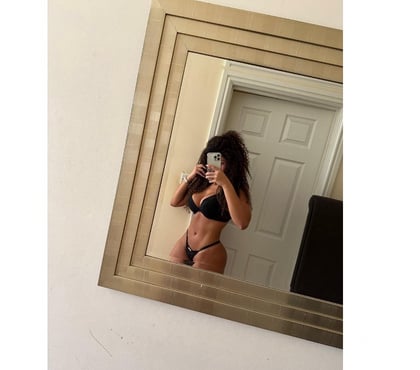  Escorts Raynes Park South West London - Photos for ❤️Hot gilr Available now 🔥