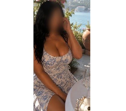 Escorts Wigan Town Centre Wigan - Photos for British Caramel Babe Natural 36G. Outcalls only!