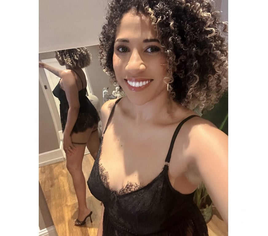 Escorts Bedfordshire Luton - Photos for New Natural Brazilian Funy girl 🌹 Luton