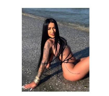 Escorts Worcester City Centre Worcester - Photos for Ariana Party New In Town