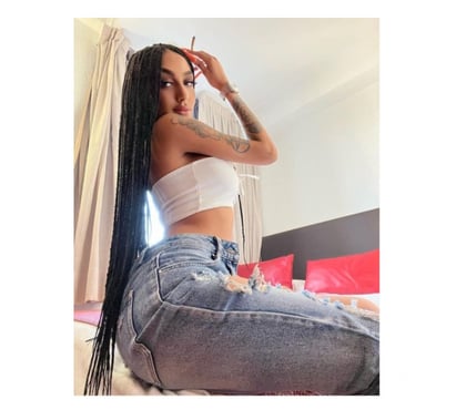 Escorts Worcester City Centre Worcester - Photos for Ariana Party New In Town