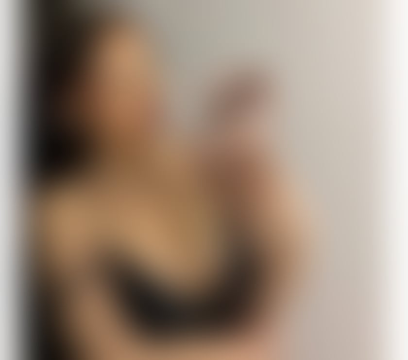 Escorts and Massages Henley-on-Thames South Oxfordshire - Photos for 💜party girl🙈just outcall🥰Henley-on-Thames