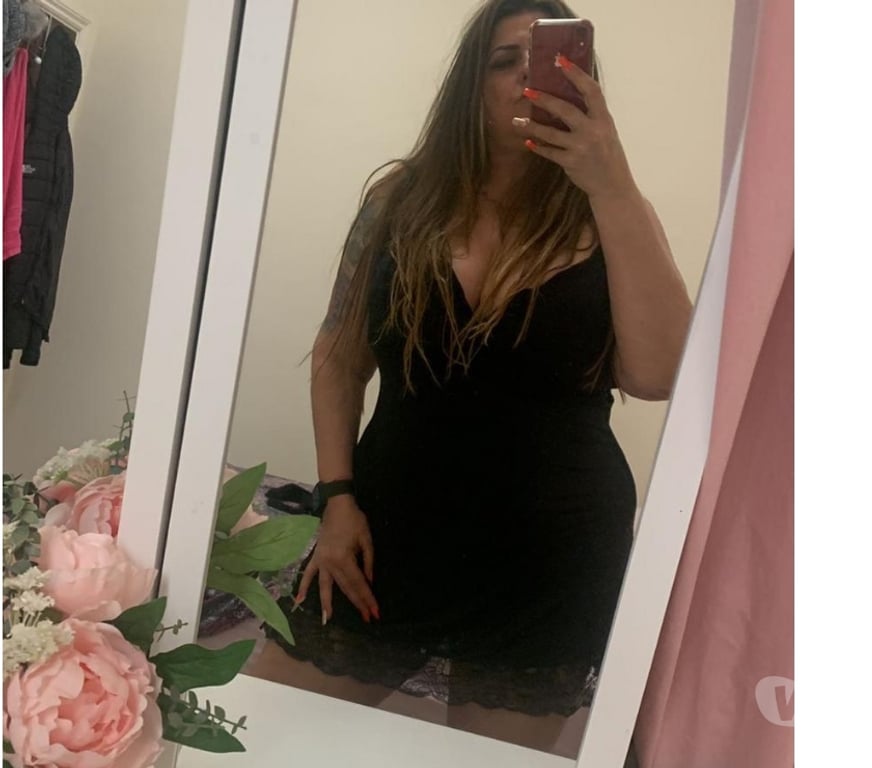 Adult Entertainment South Yorkshire Rotherham - Photos for “I’m 60 and he’s 22 ❤️‍🔥🔥🔥