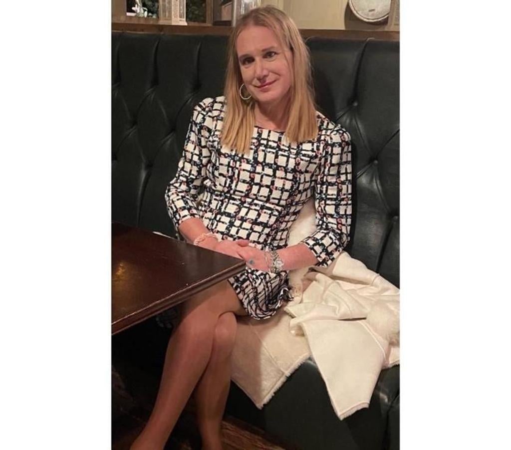 Trans Escorts West Yorkshire Leeds - Photos for Anna - Elegant and sophisticated trans escort