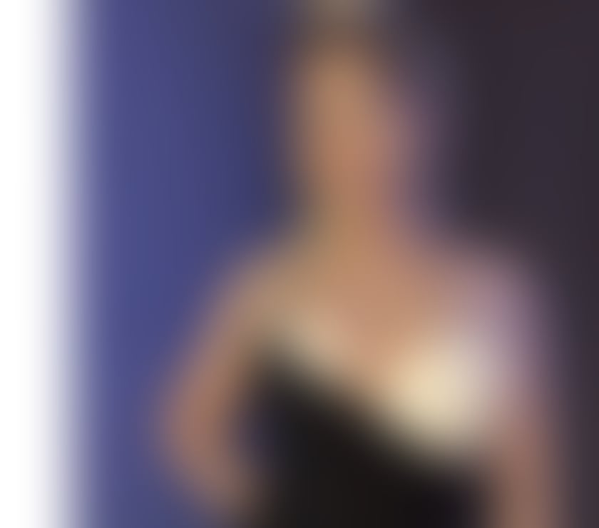  Escorts Bristol City Centre Bristol - Photos for Lora new girl real 100% no rush