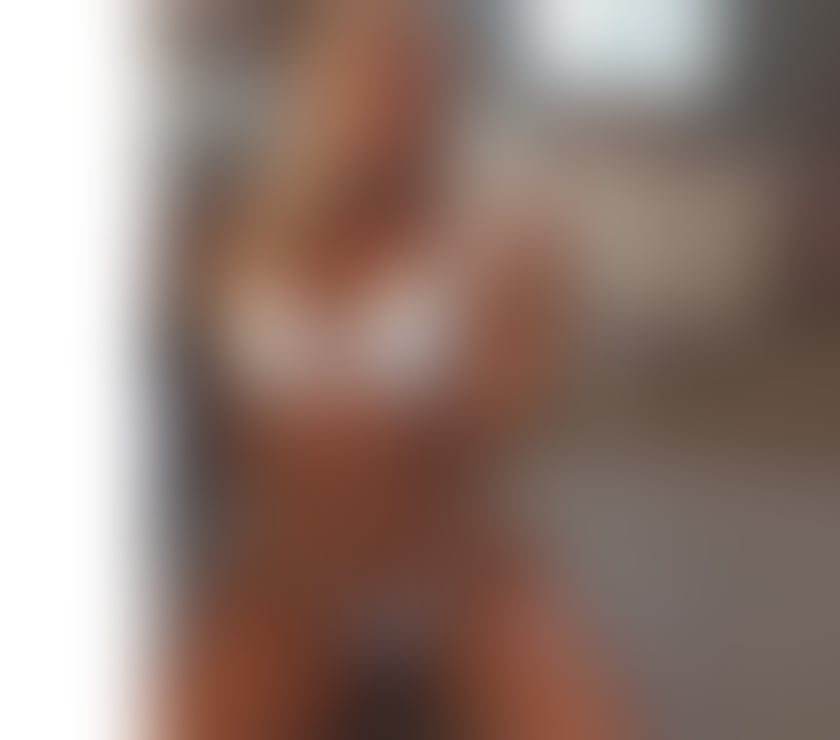  Escorts Bristol City Centre Bristol - Photos for Lora new girl real 100% no rush