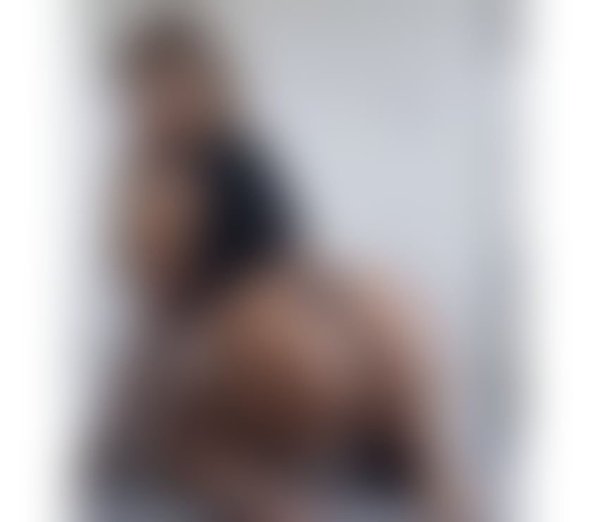 Escorts West Yorkshire Bradford - Photos for Busty Curvy Breezee newww!