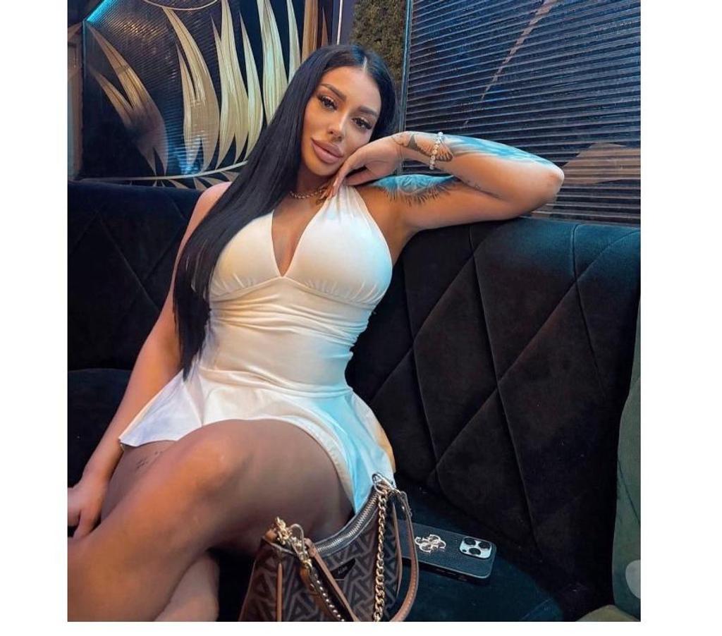 Escorts Hertfordshire Stevenage - Photos for New Sensual Julia Outcall