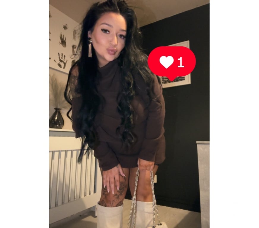 Adult Entertainment Essex Colchester - Photos for British mi!f to be 🤰 📞 07400651955‬