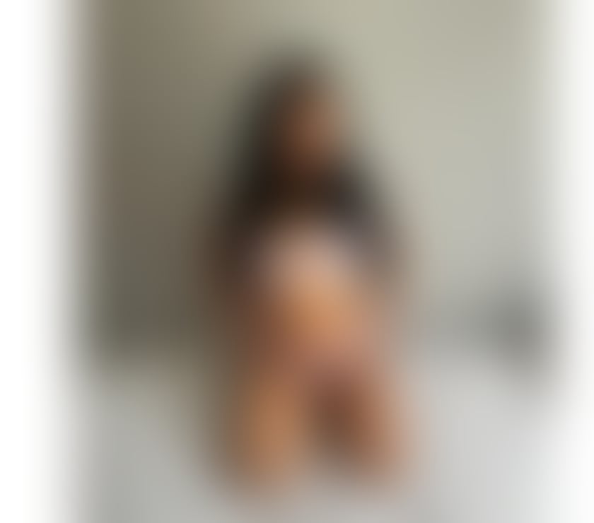 Escorts Derbyshire Chesterfield - Photos for Roxana silver party girl🥰😊🍾🍾