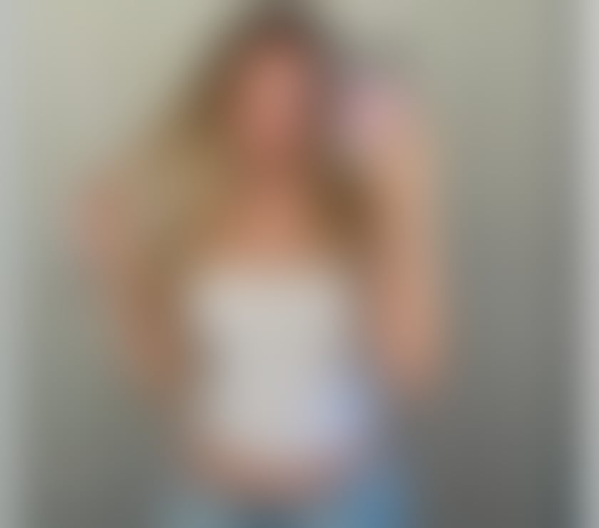 Escorts Stratford East London - Photos for 21years GFE OWO KISS ALV green eyes Stratford