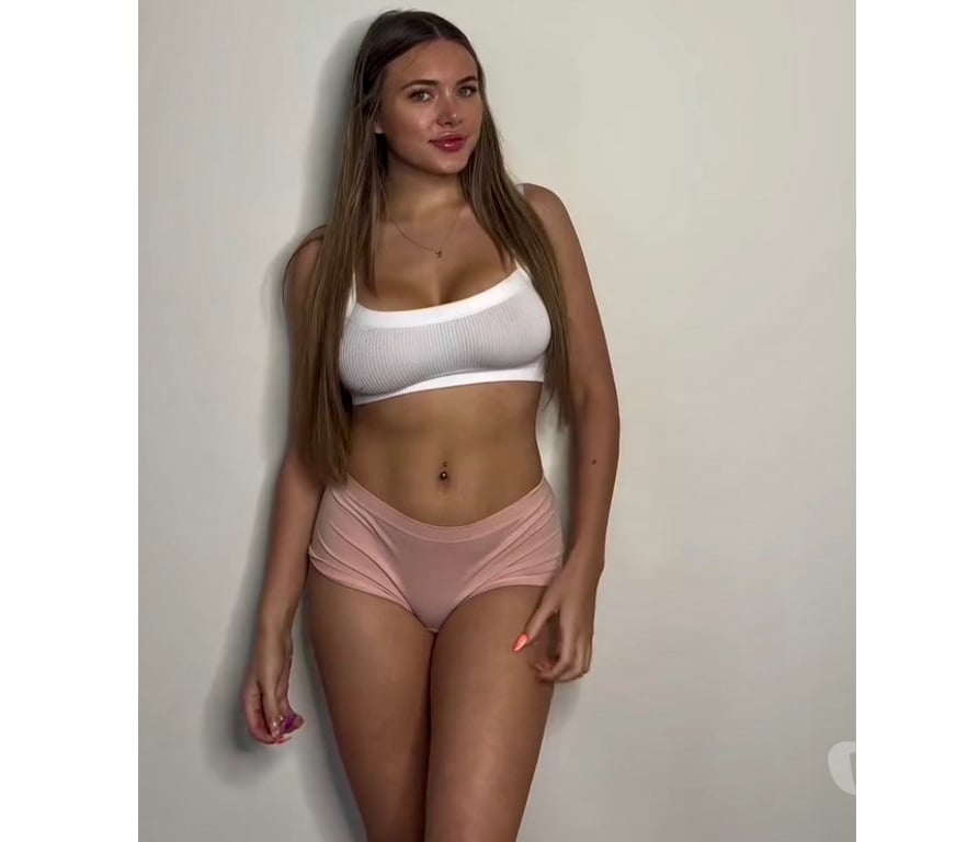 Escorts East London Canary Wharf - East London - Photos for Canary Wharf 21 Full GFE OWO KISS ALV green eyes WhatsApp