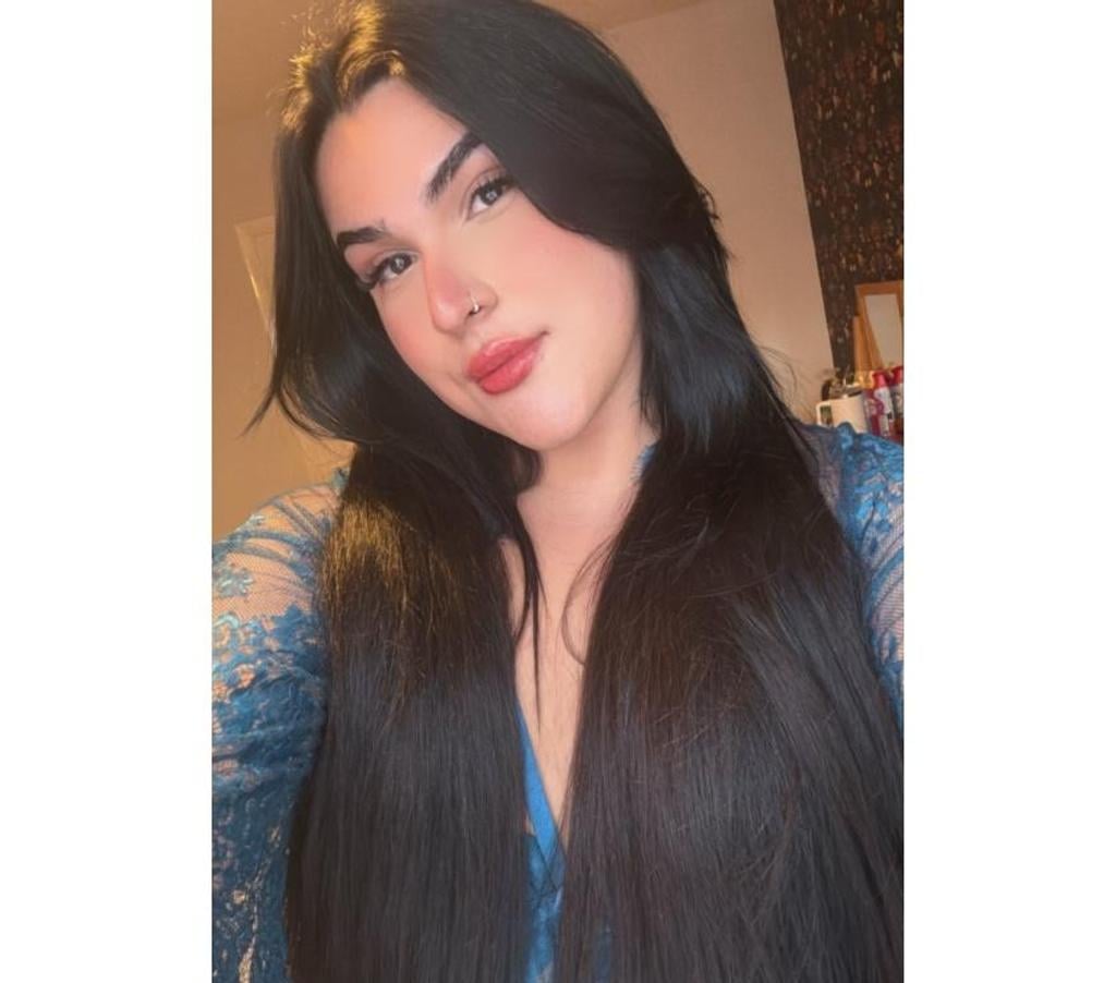 Trans Escorts West Yorkshire Leeds - Photos for Bruna Brunette Hot ๐