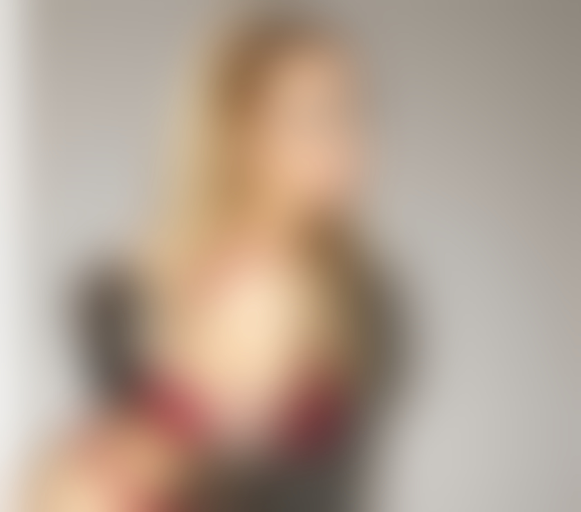Escorts Central London Kensington and Chelsea - Photos for TemporaryWife Uk by Dr.Lisa Worldwide Travel Companion