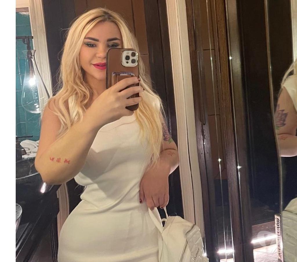 Escorts Central London Kensington and Chelsea - Photos for TemporaryWife Uk by Dr.Lisa Worldwide Travel Companion