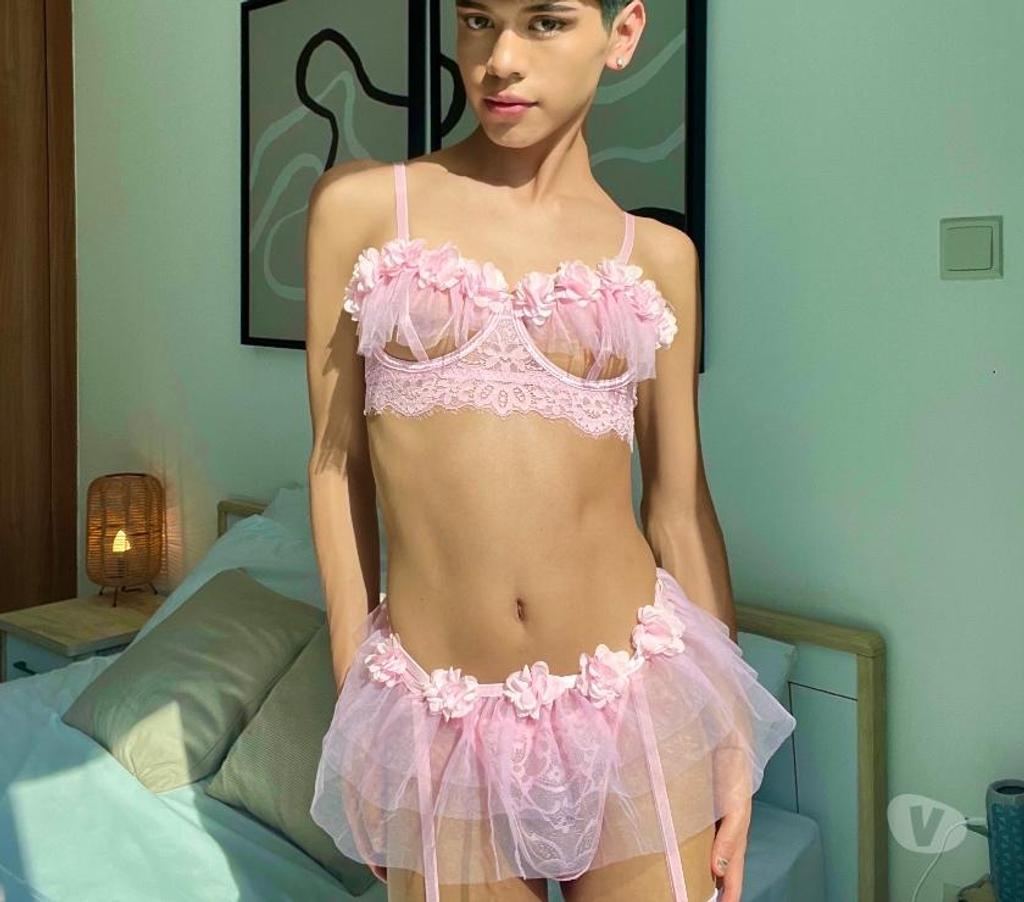 Gay massage North West London Brent Cross - North West London - Photos for Femboy Latino boy Colombia π¨π΄