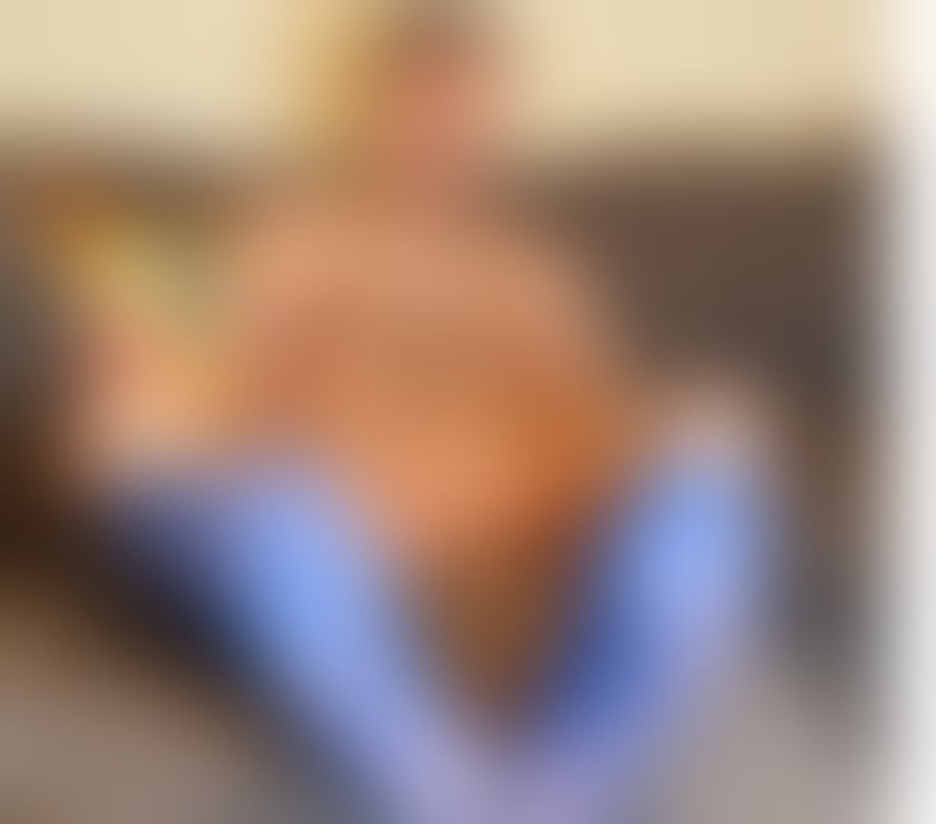 Gay escorts Bristol City Centre Bristol - Photos for Open Minded, friendly tantric guy offers Massage