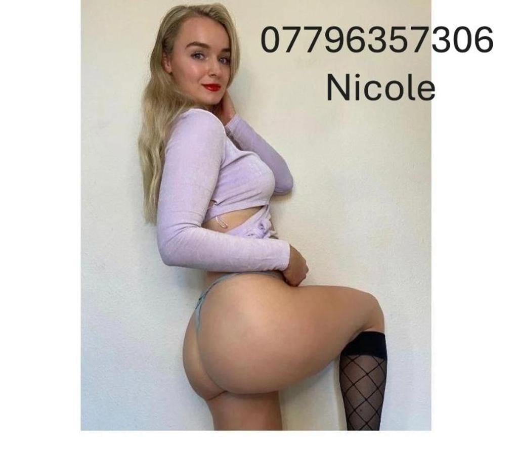 Escorts West Sussex Crawley - Photos for SEXY 🍑🍑 big Booty HOT GIRL NEW Nicole 🍾🍾
