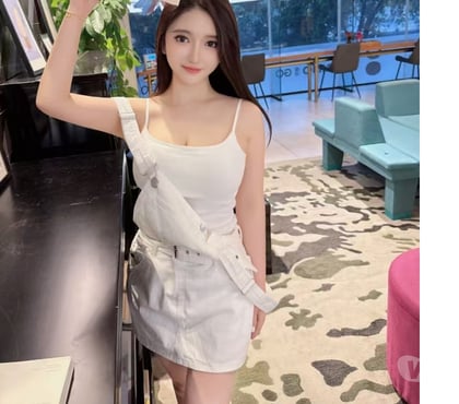 Escorts Canary Wharf East London - Photos for japanese girl in canary wharf