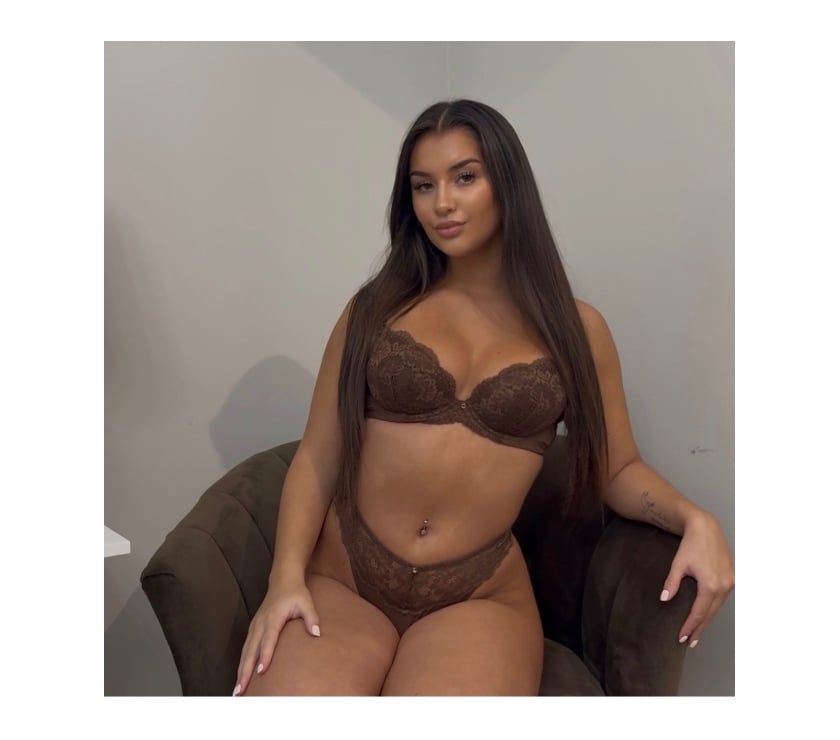 Escorts Buckinghamshire Farnham Common - Buckinghamshire - Photos for 🌸Rose🌸Sexy & Naughty escort .Best massage
