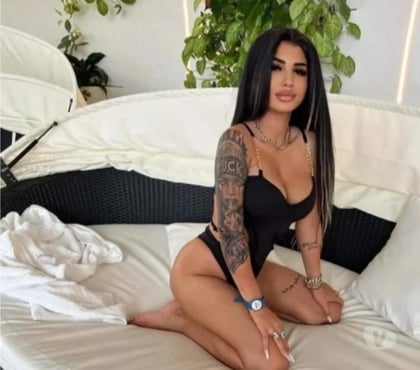 Escorts Brighton City Centre Brighton - Photos for new girls in😘😘 your tone ❤️❤️😘