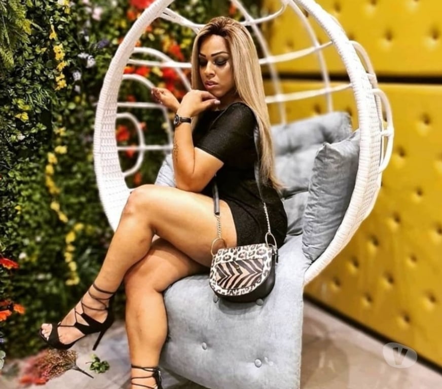 Trans Escorts Slough Slough Town Centre - Slough - Photos for LAURA SHEMAL SEXY, HOT and DOMINATRIX