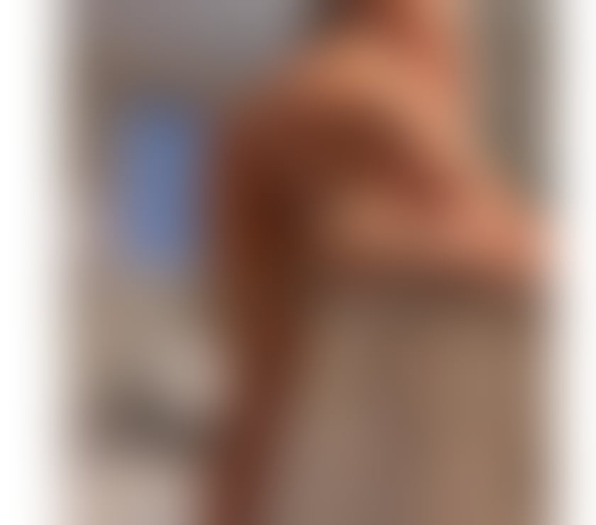 Escorts Cardiff Butetown - Cardiff - Photos for Rossa 🍑 Bombshell 🍑No Rush 🍑🎊💕Party 🎉🎊