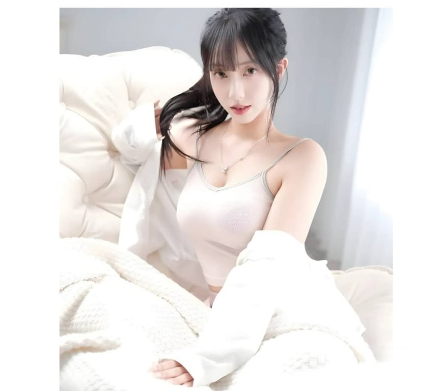 Escorts Hull Hull City Centre - Hull - Photos for 💄New Asian Girl PERFECT Massage 22yrs💋